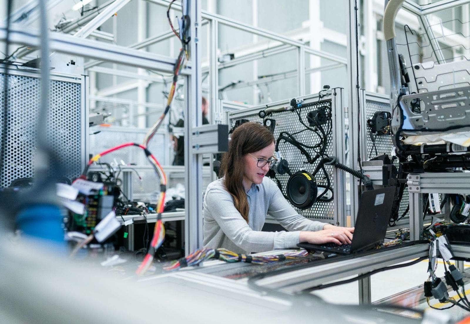 lab-woman.jpg